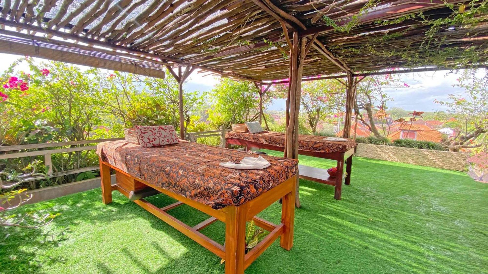 Udara Bali Yoga Detox & Spa Canggu  Exterior photo